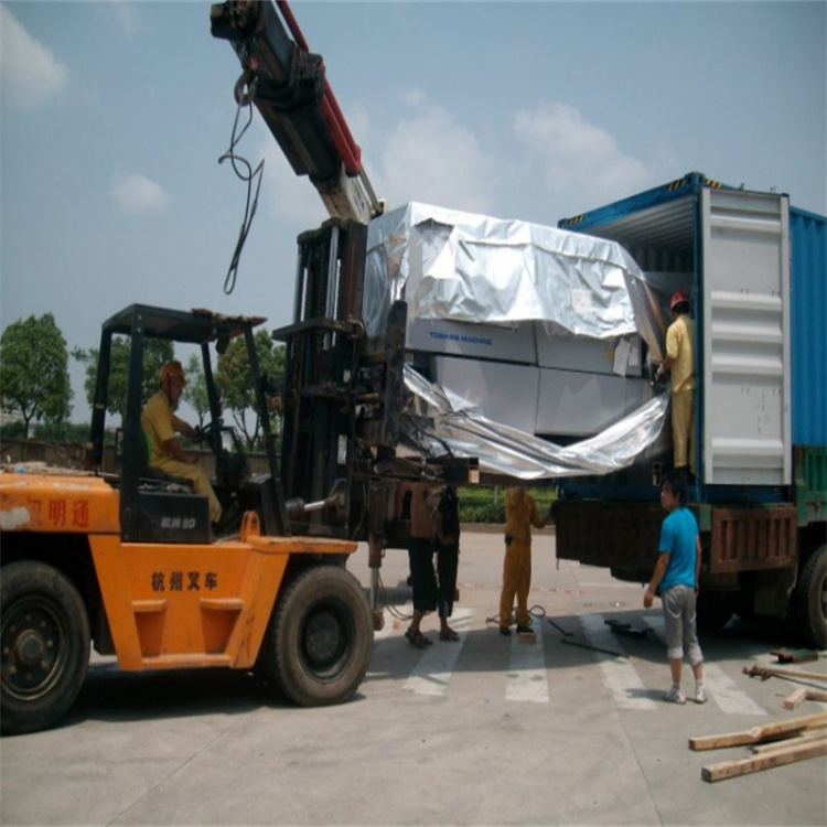 江岸附近的随车吊出租服务：选择指南与注意事项