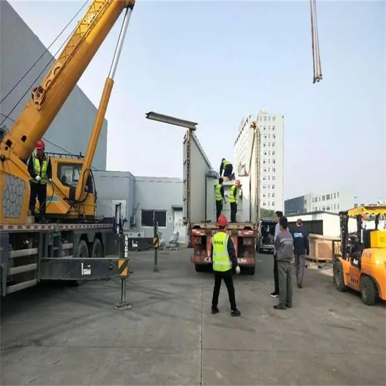 江岸如何找到附近的吊车救援服务