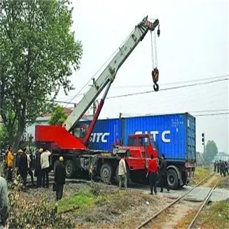 江岸如何快速找到附近的吊车救援公司