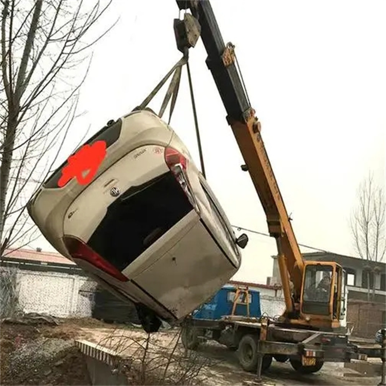 江岸随时待命，吊车24小时道路救援服务全解析