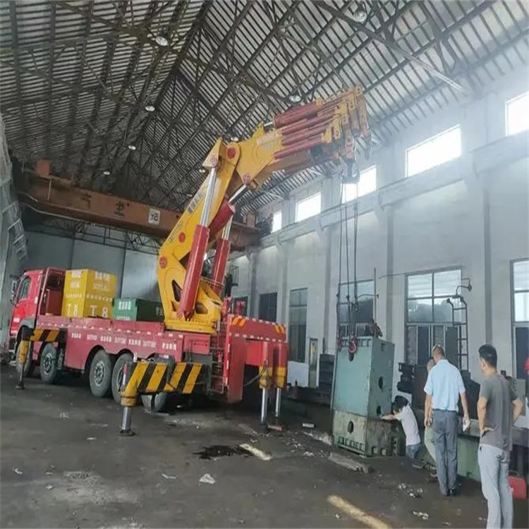 江岸速查！附近自卸吊车租赁电话及租赁全攻略